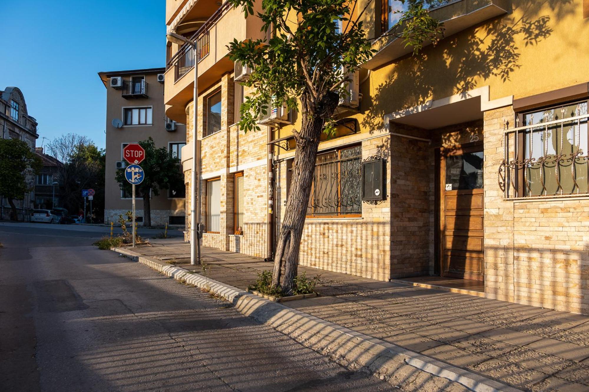 Roman Thermae 2Bdrm Sunny Apartment Varna Exteriér fotografie