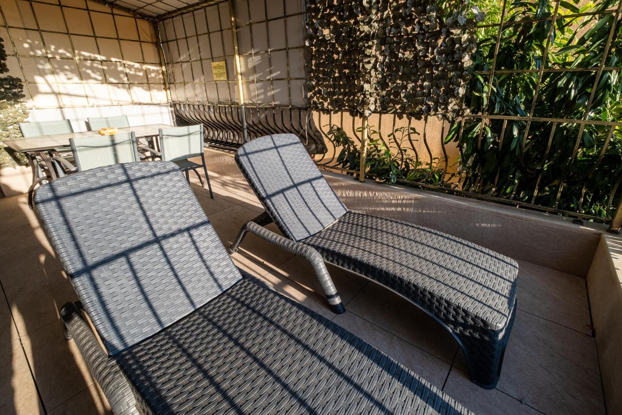 Roman Thermae 2Bdrm Sunny Apartment Varna Exteriér fotografie