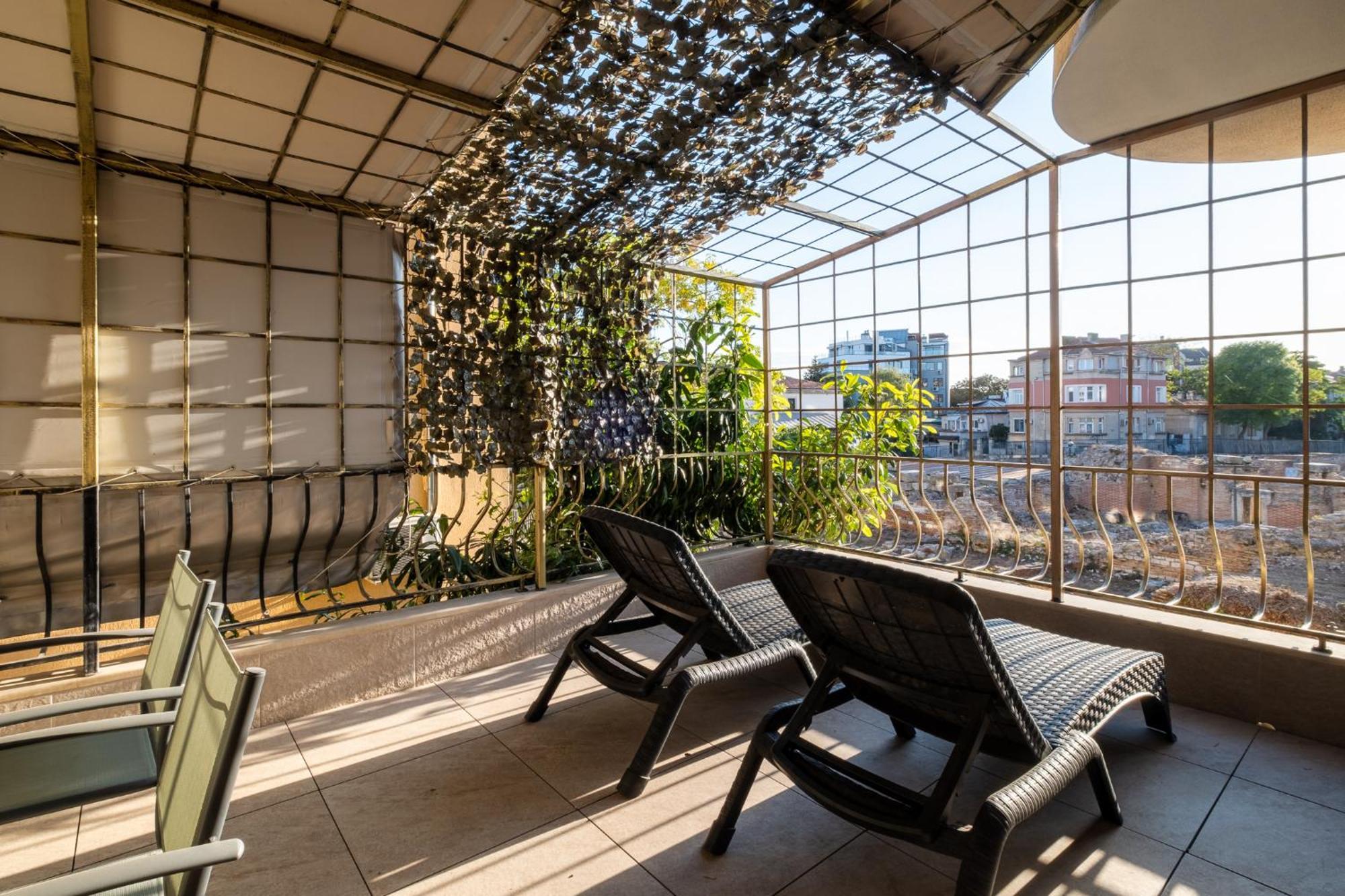 Roman Thermae 2Bdrm Sunny Apartment Varna Exteriér fotografie