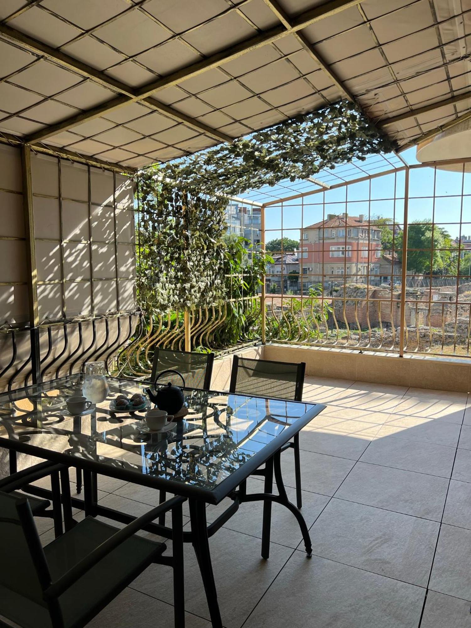 Roman Thermae 2Bdrm Sunny Apartment Varna Exteriér fotografie